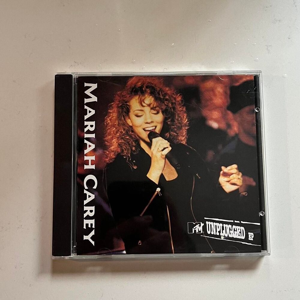 Unbranded multi Cds-and-vinyl